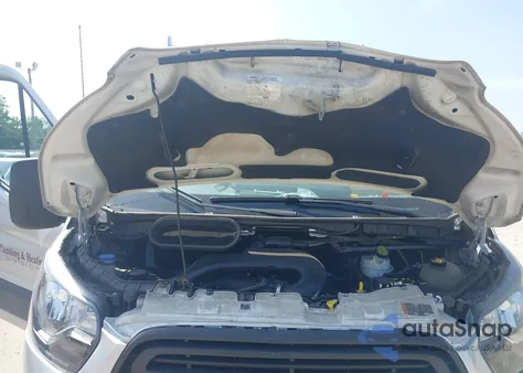 2017 Ford Transit-250 z USA, uszkodzony, nr VIN 1FTYR2CM8HKA29281